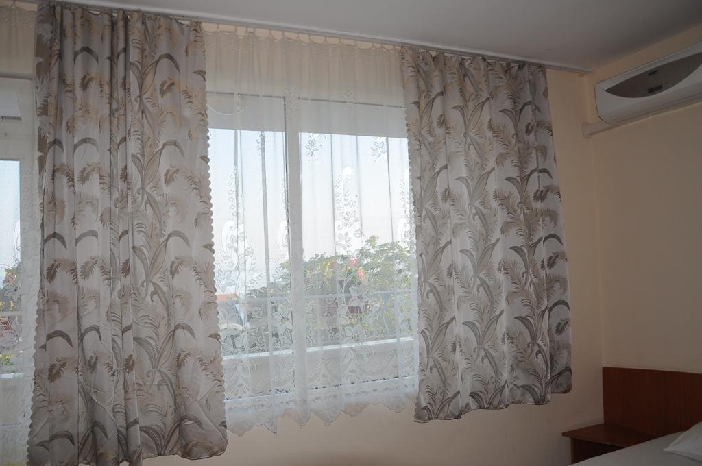 Hotel Babeva Sveti Vlas Εξωτερικό φωτογραφία
